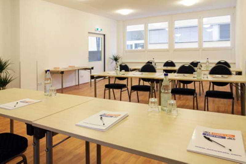 Hotel A&O Aachen Hauptbahnhof Zewnętrze zdjęcie