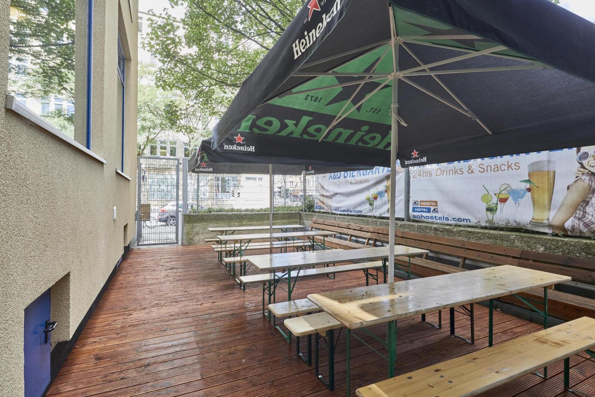Hotel A&O Aachen Hauptbahnhof Zewnętrze zdjęcie