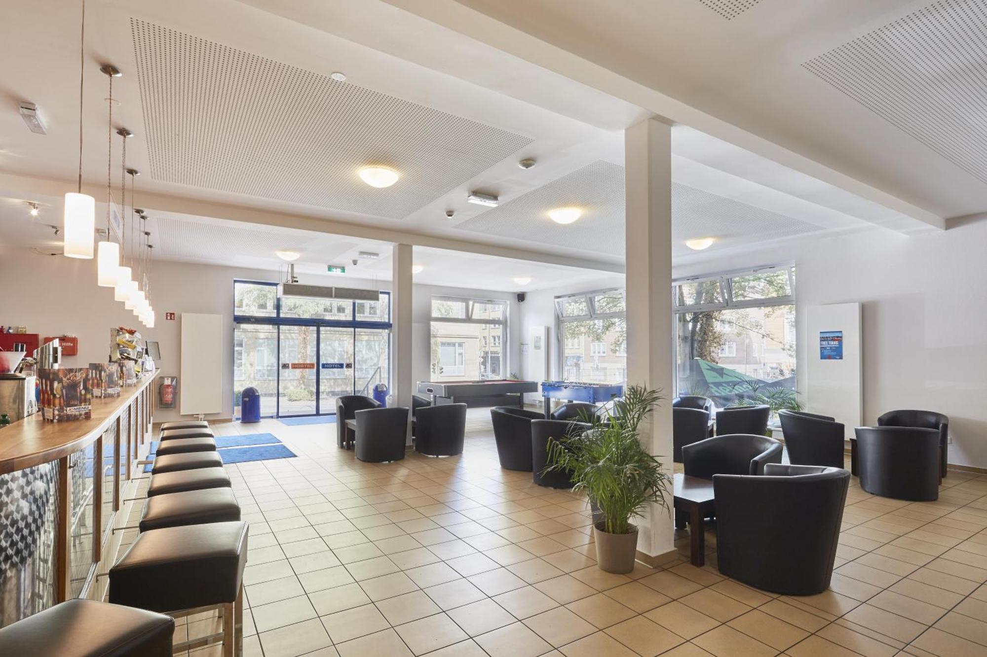 Hotel A&O Aachen Hauptbahnhof Zewnętrze zdjęcie