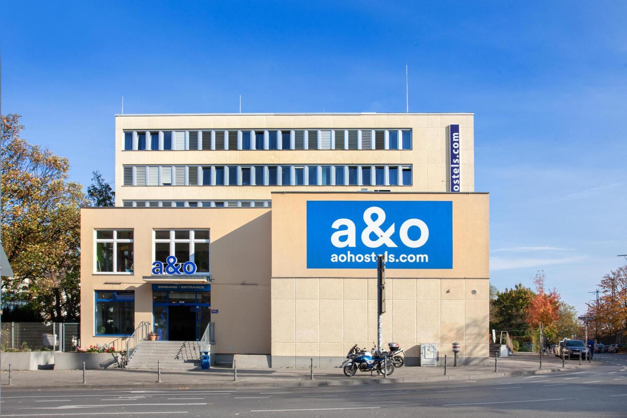 Hotel A&O Aachen Hauptbahnhof Zewnętrze zdjęcie