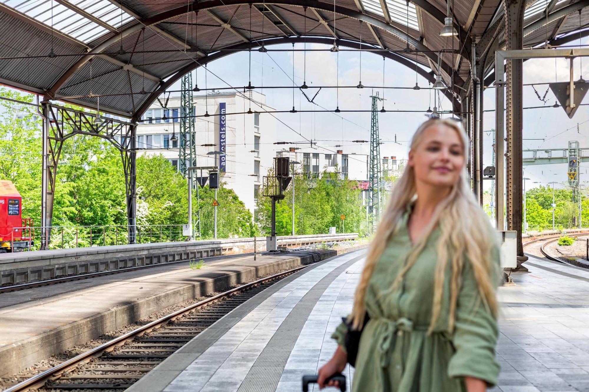 Hotel A&O Aachen Hauptbahnhof Zewnętrze zdjęcie